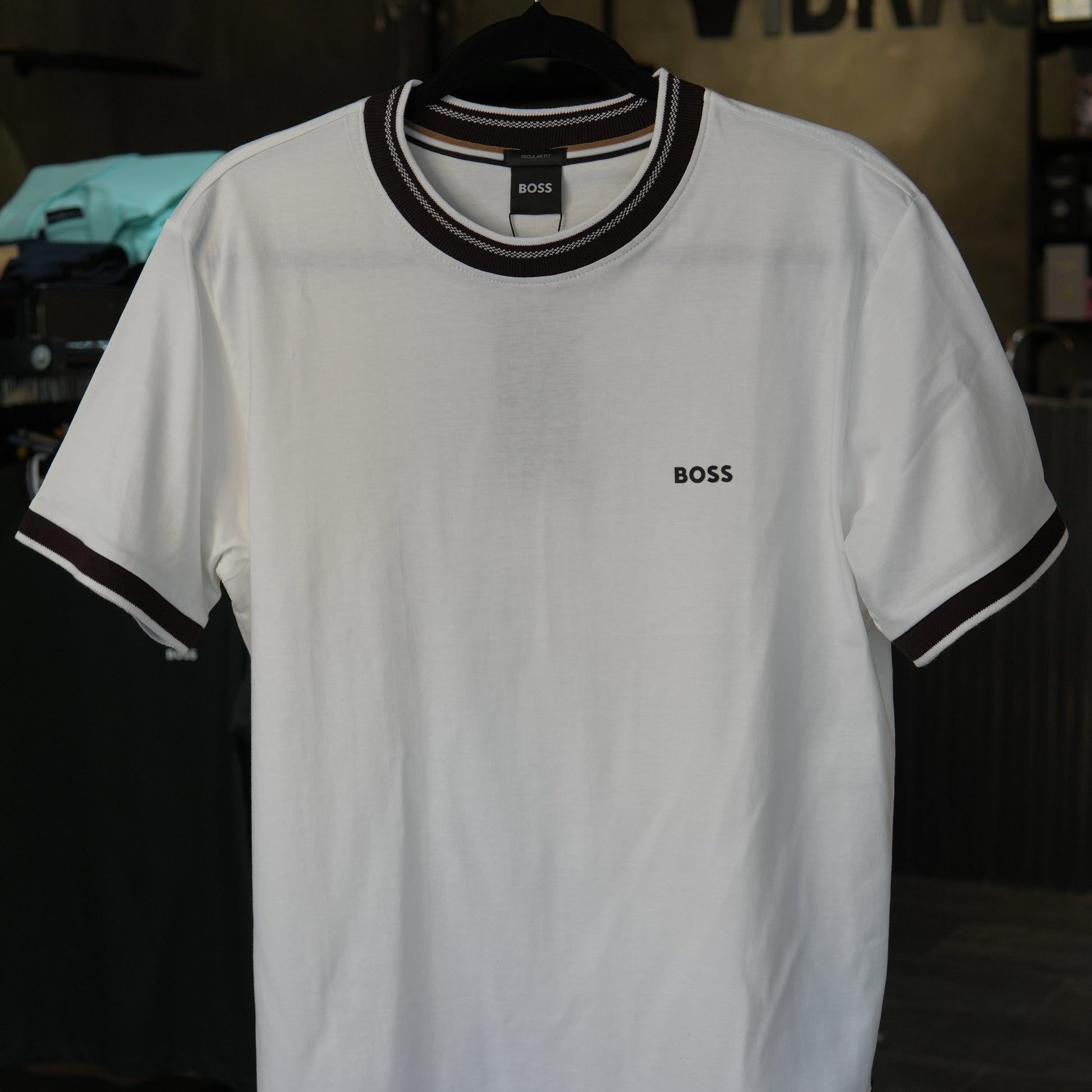 Camiseta Básica Boss