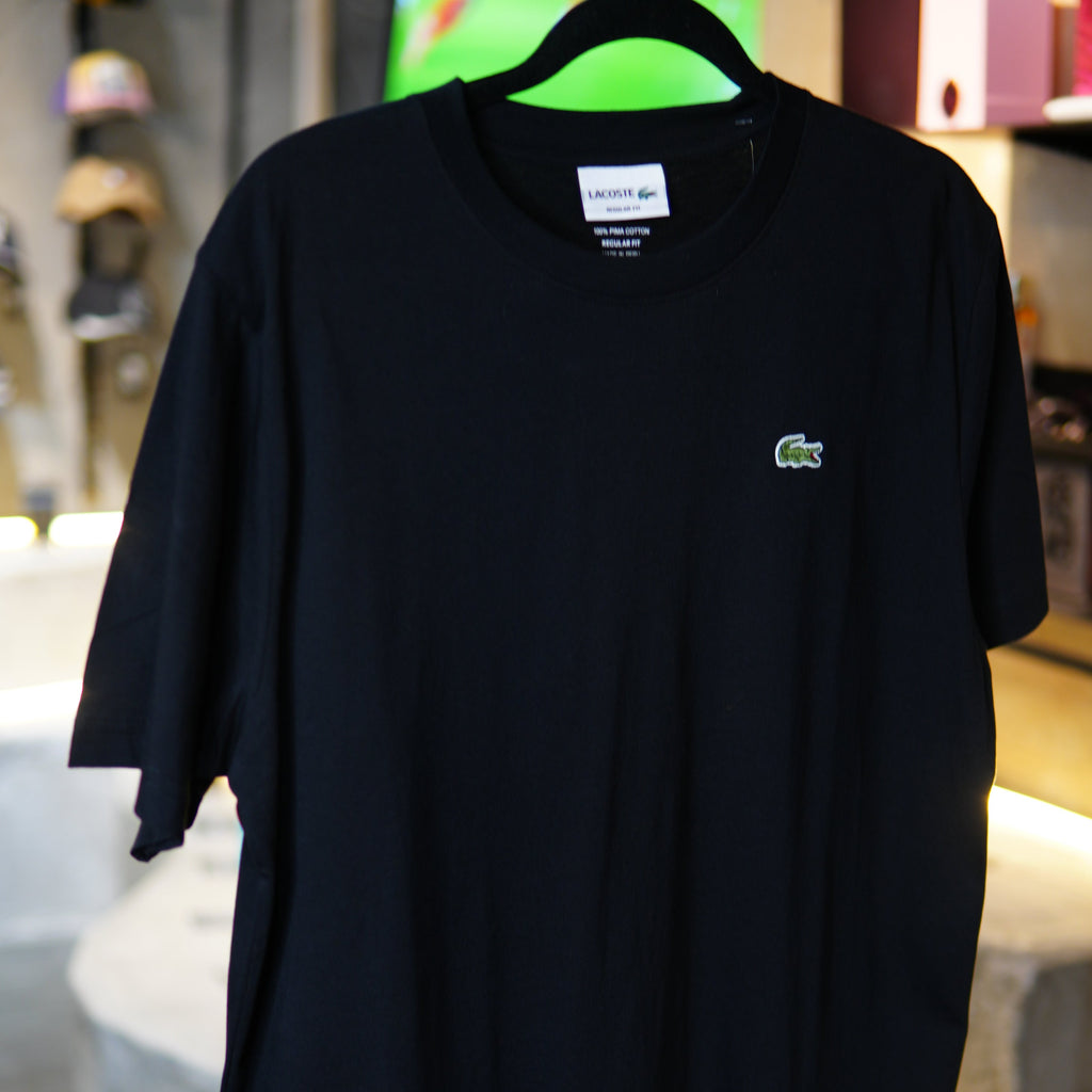 Lacoste Basica