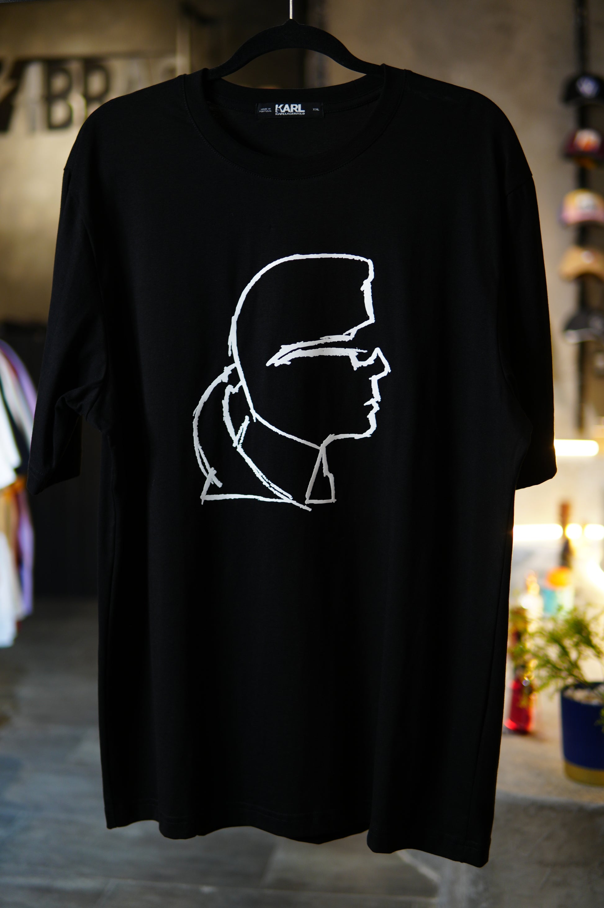 Karl Camiseta Diseño