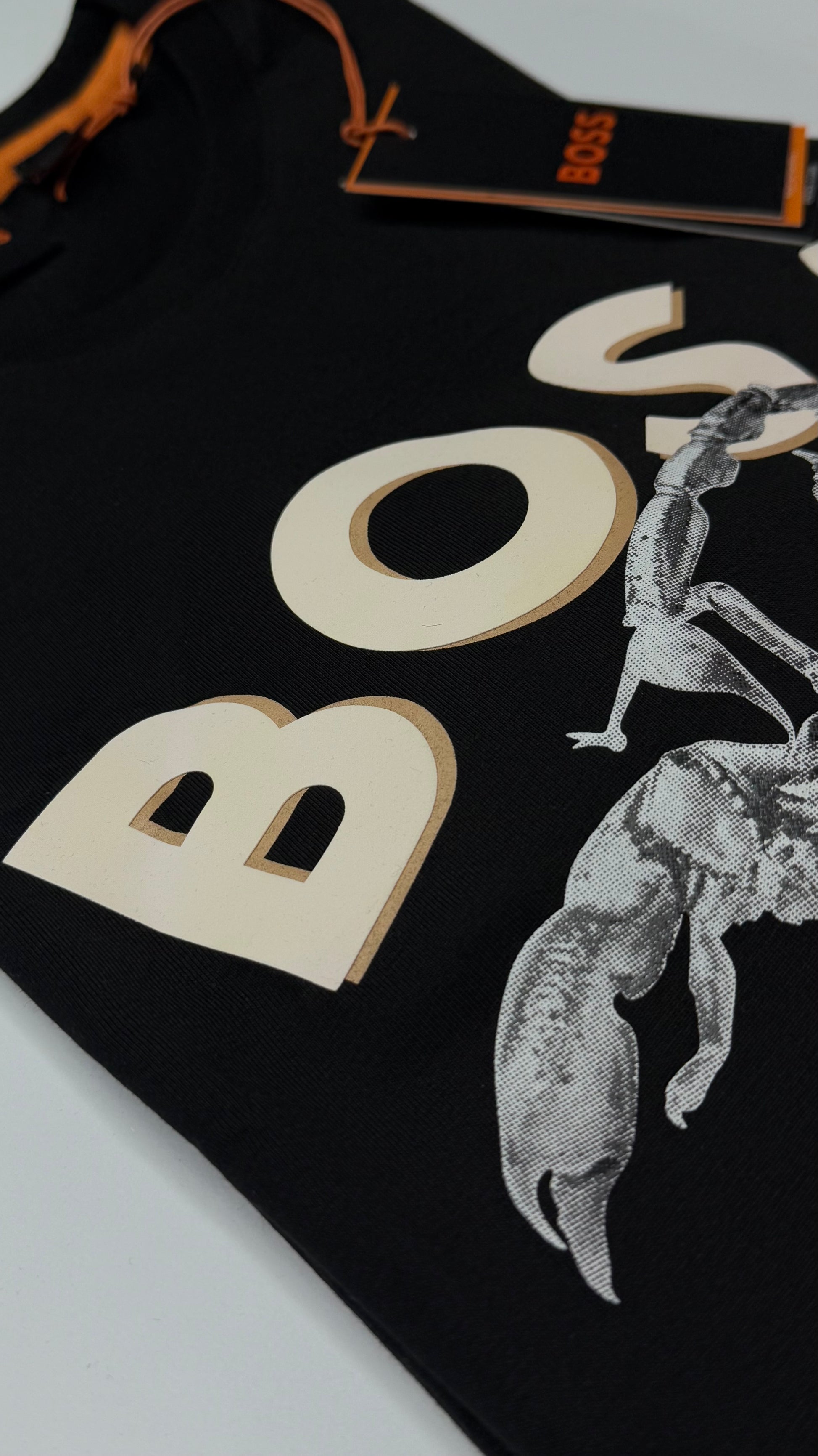 Boss Camiseta Diseño