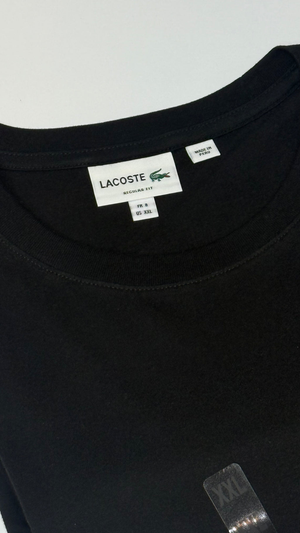 Lacoste Basica