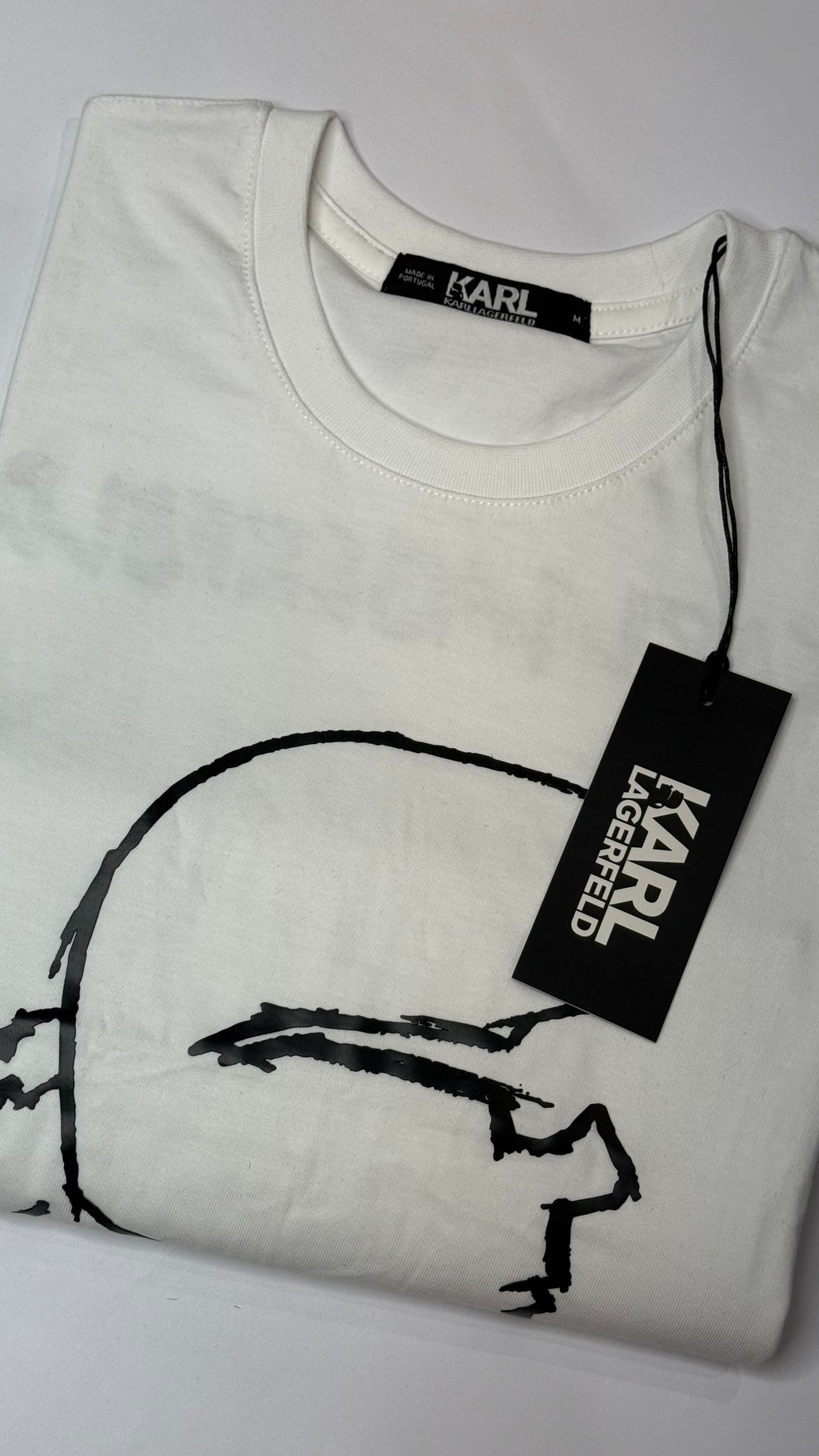 Karl Camiseta Diseño