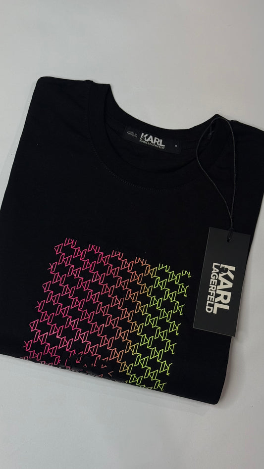 Karl Camiseta  Diseño