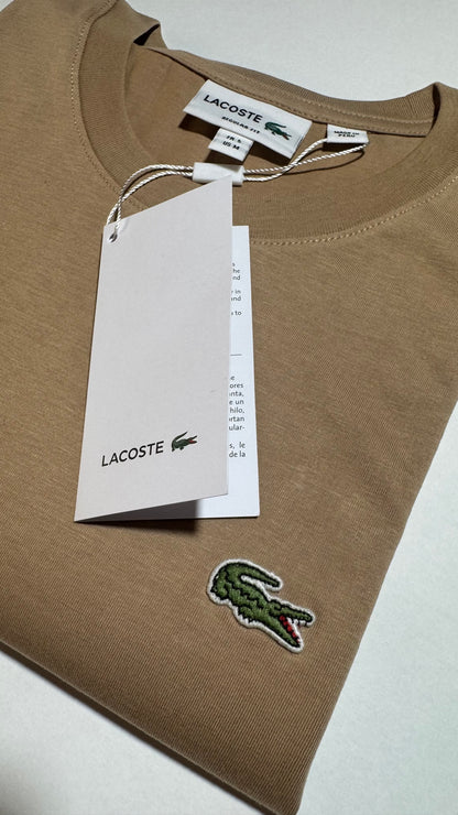 Lacoste Básica