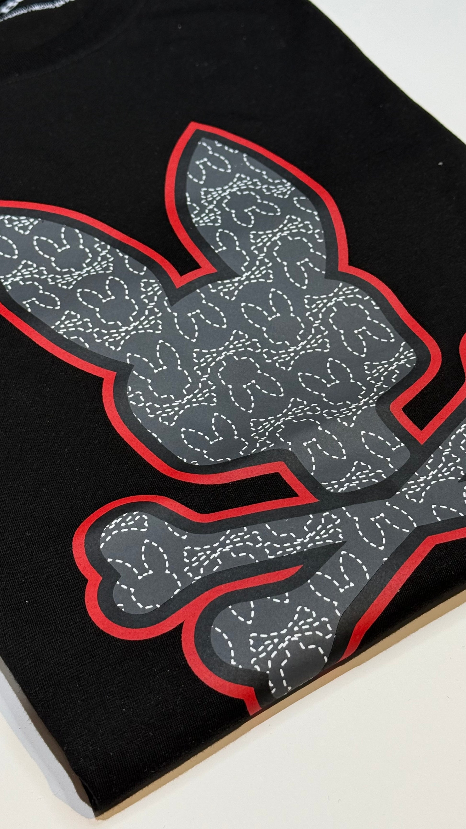 Psycho Bunny Diseño