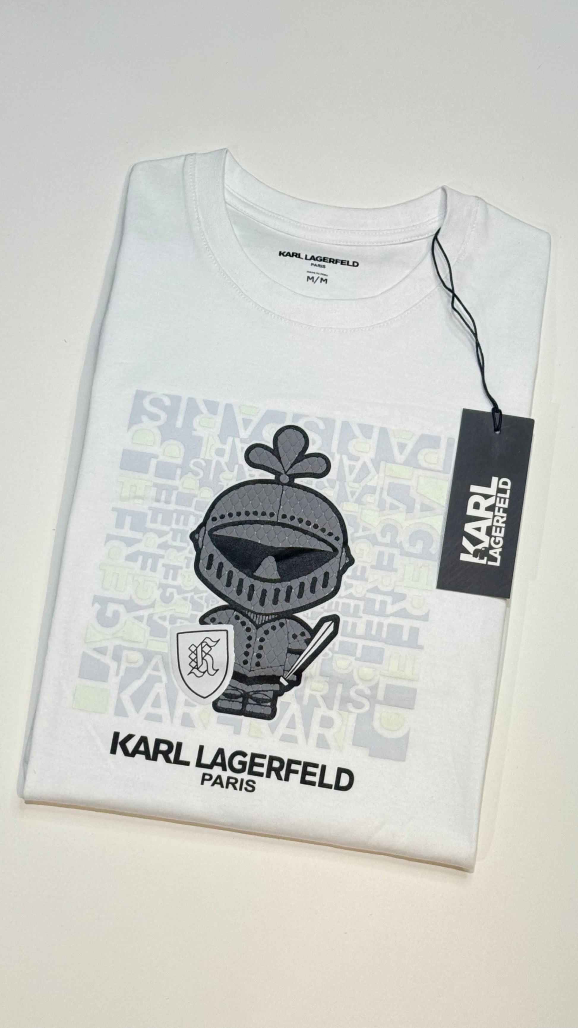 Karl Camiseta Diseño