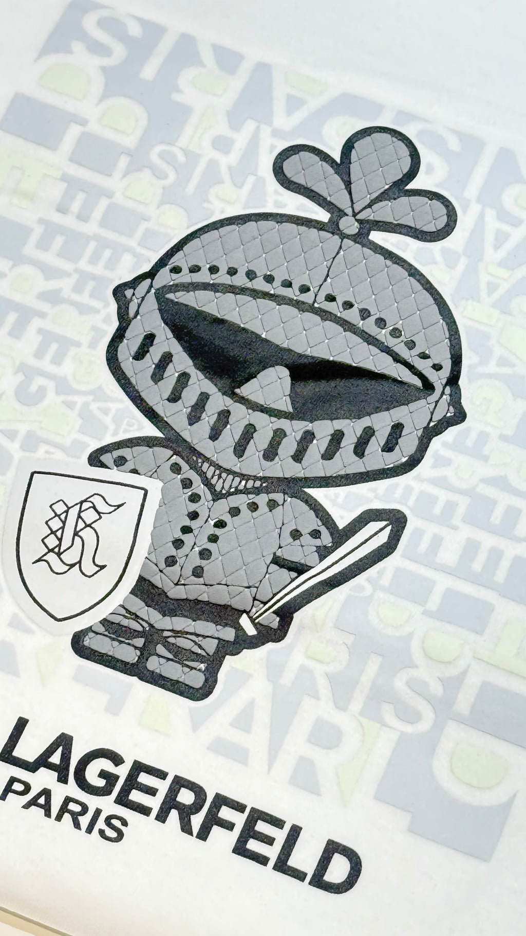 Karl Camiseta Diseño