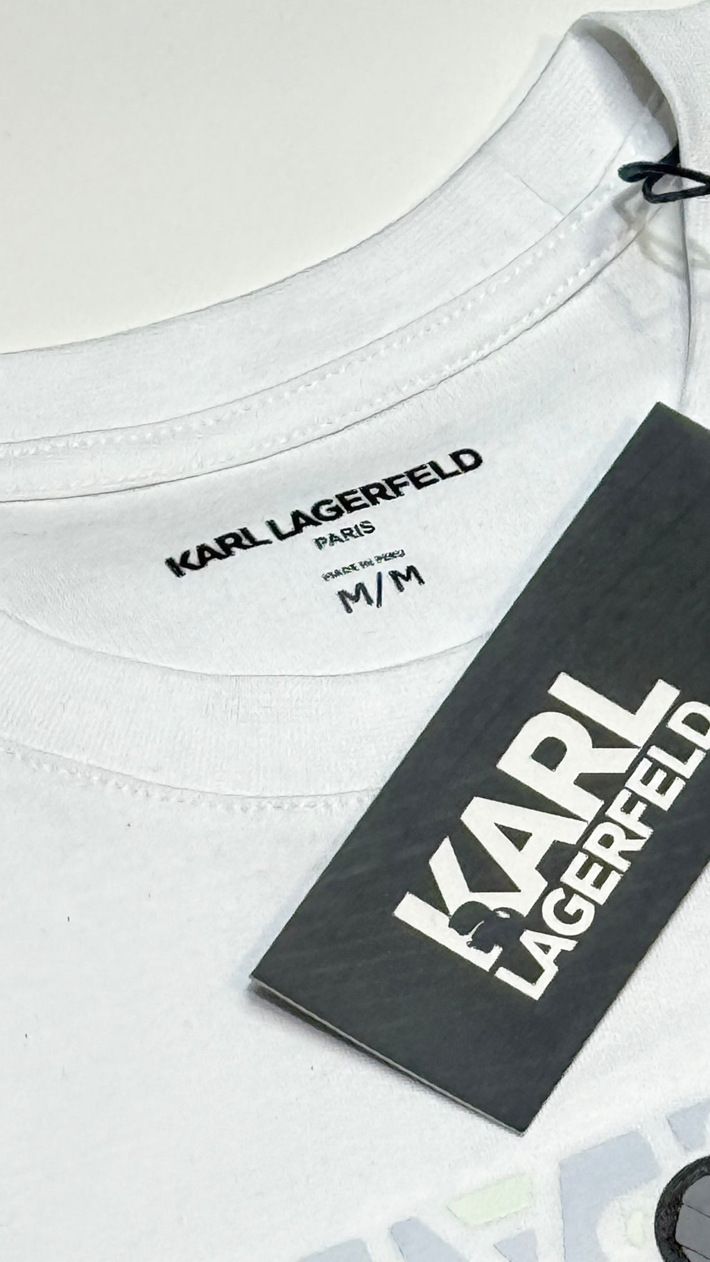 Karl Camiseta Diseño