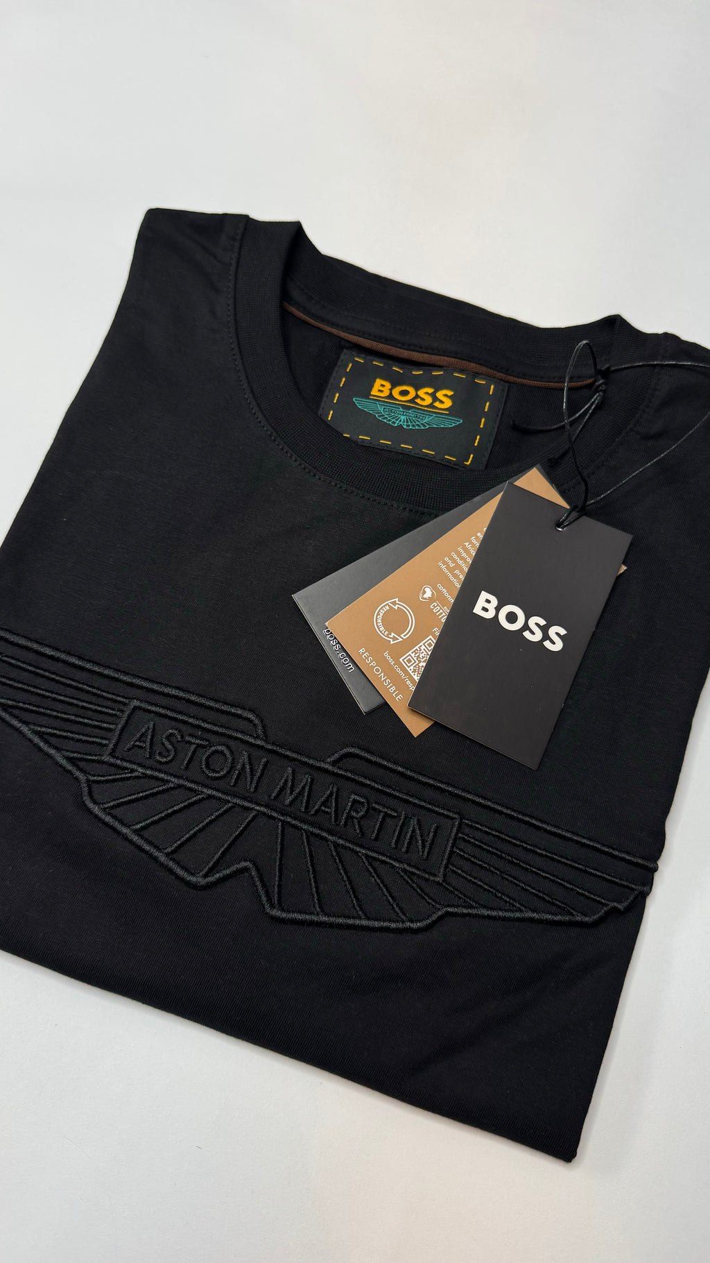 Camiseta Boss diseño