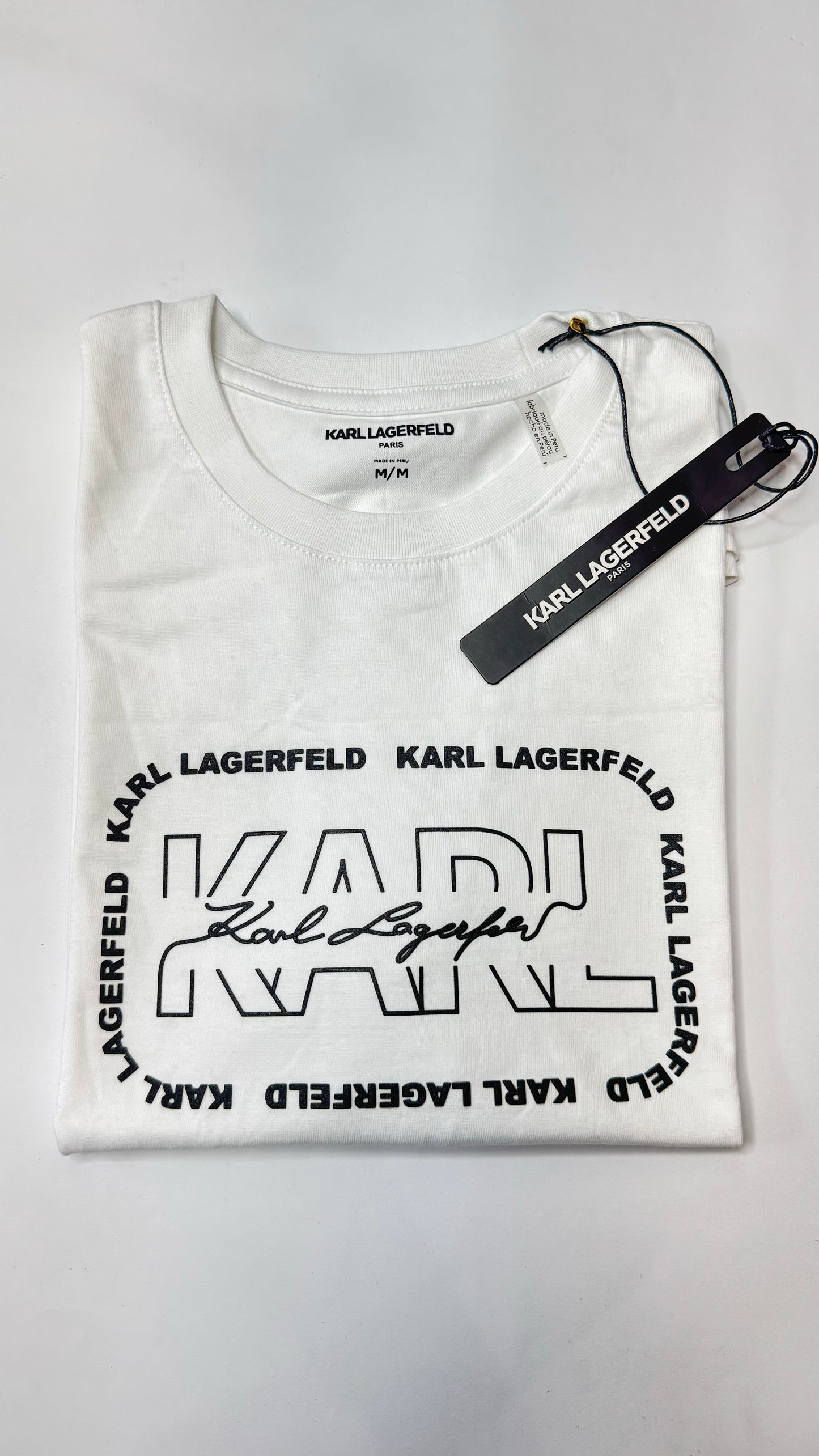 Camiseta Karl diseño